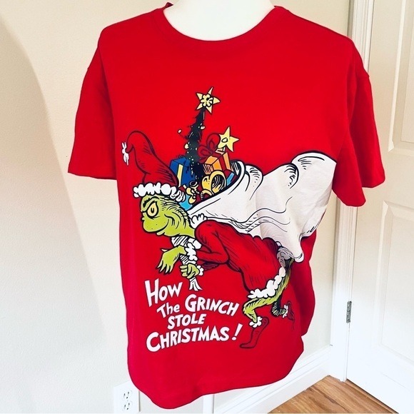 NWOT The Grinch Dr Seuss, Red Tee Size S - #How the Grinch Stole Christmas! - Picture 2 of 11